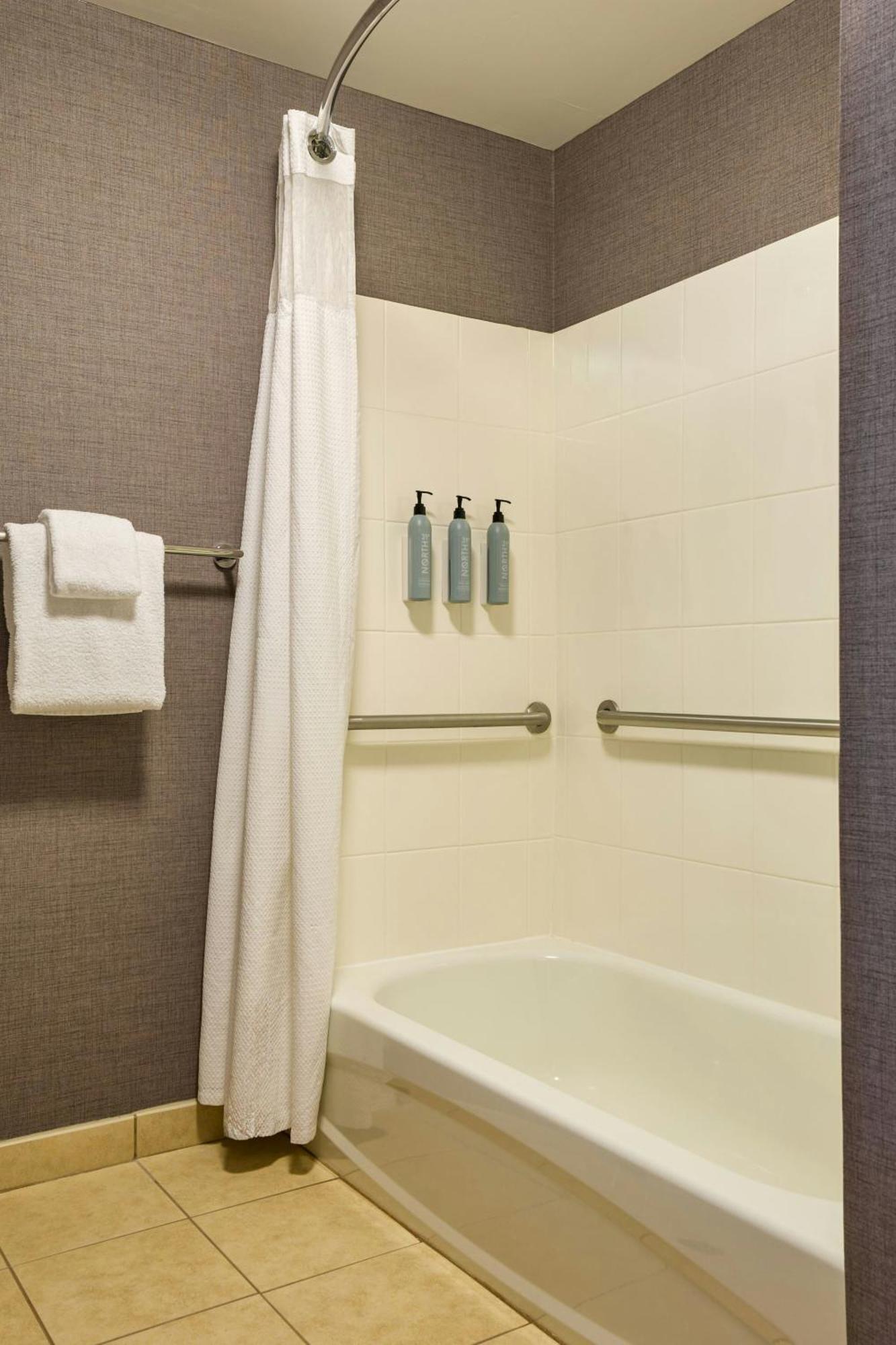 Residence Inn By Marriott Tallahassee Universities At The Capitol Екстериор снимка